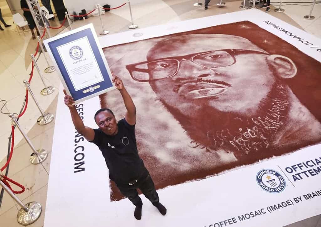 Black Coffee Tek Kol ile Çalınan En Uzun DJ Seti Rekoru