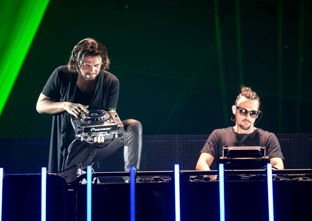 Dimitri Vegas & Like Mike Kimdir?