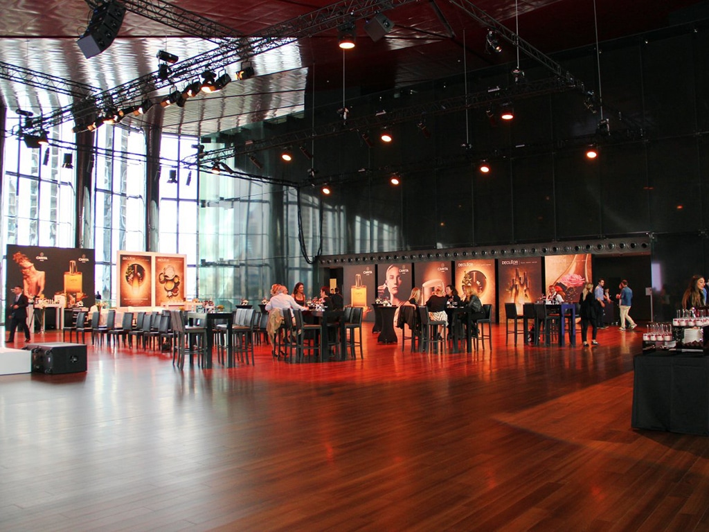 Sky Lounge - Zorlu PSM