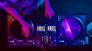 nasıl DJ olunur
